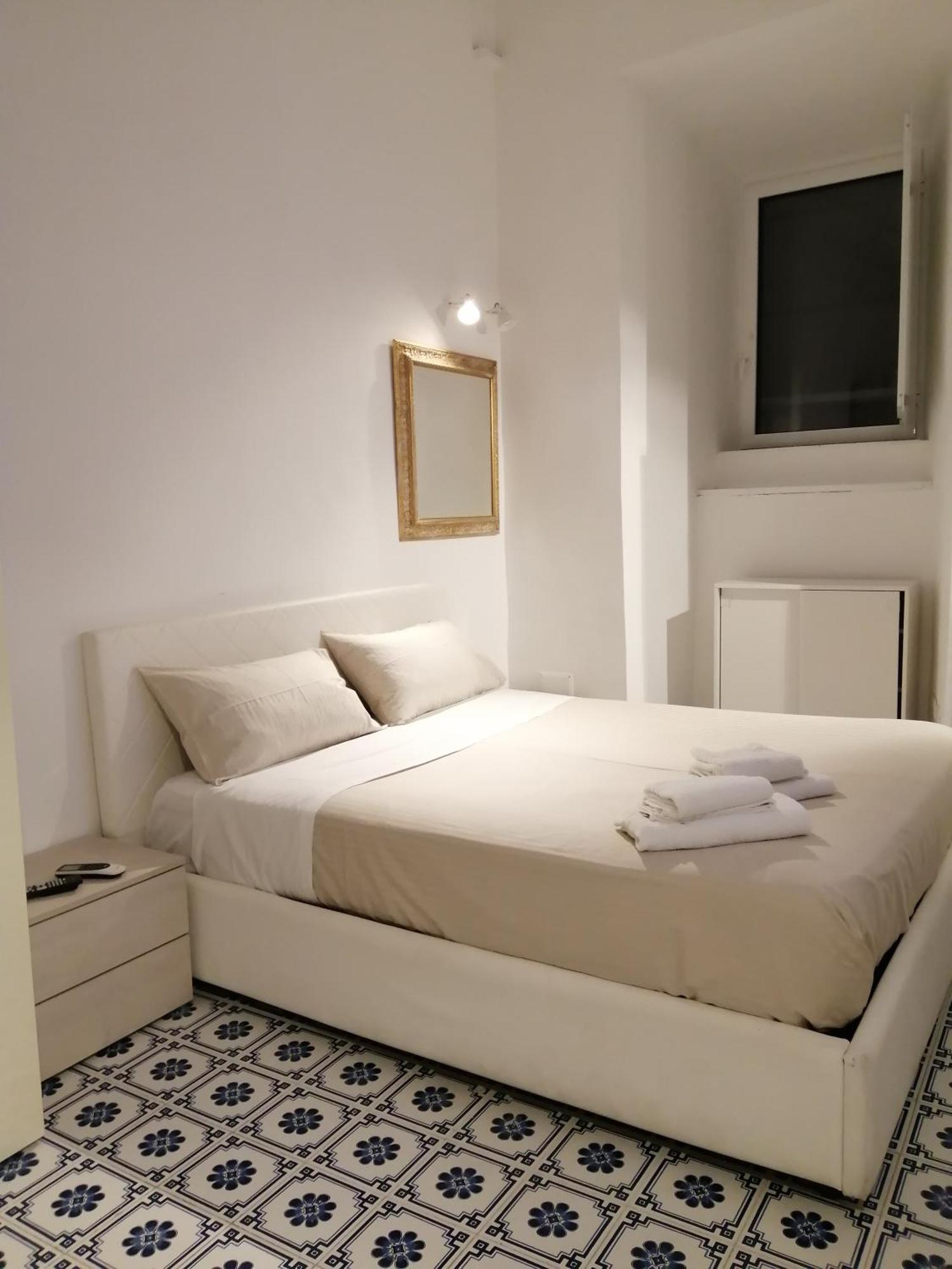 B&B Palazzo Satriano Neapol Pokoj fotografie