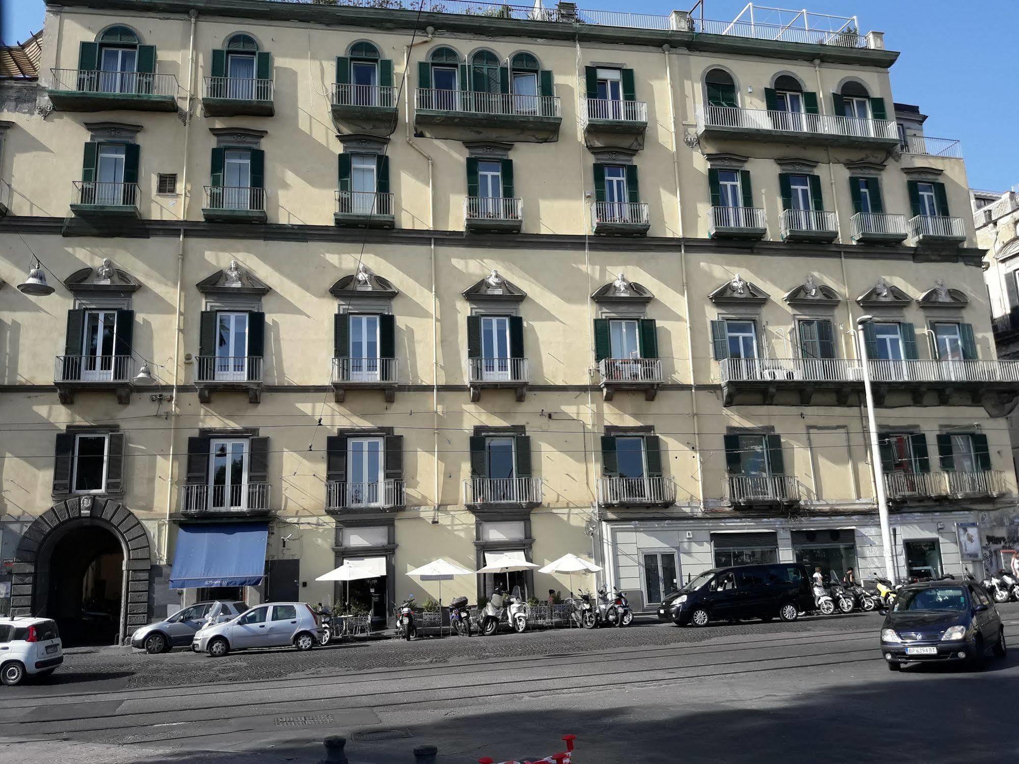 B&B Palazzo Satriano Neapol Exteriér fotografie